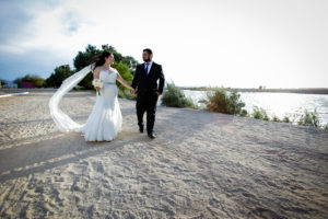 vestido de novia, fotografia de boda en lago